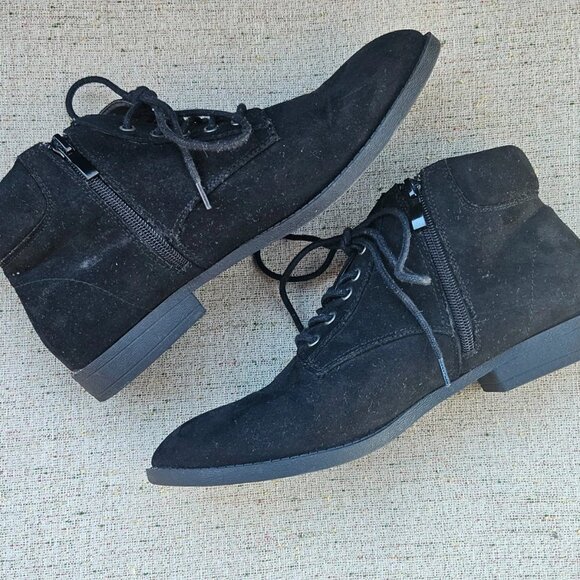 Torrid Women Boot Black Suede Upper Shoes High Top Lace Up Bootie Size 10 - Picture 7 of 11